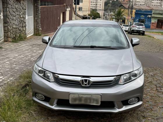 HONDA CIVIC 1.8 LXS 16V FLEX 4P MANUAL